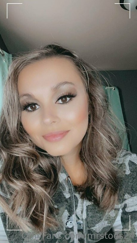 Foto di nudo di fuga di OnlyFans di Mrstoes24