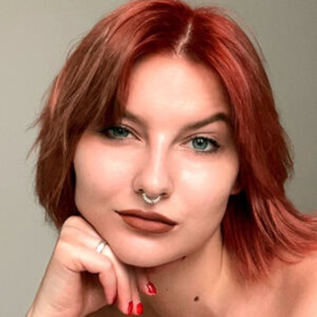 Обнаженная фотография утечки OnlyFans от Blumerystka