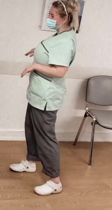 Naakte gelekte OnlyFans-foto van Shona Colson