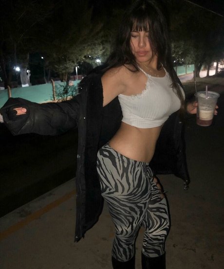 Meli Almada OnlyFansリークヌード写真