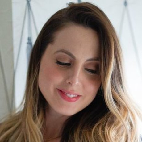 Naken lekkede OnlyFans-bilde av Eva Amurri Martino