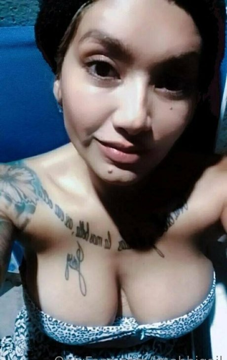 Naken lekkede OnlyFans-bilde av Imabbigail