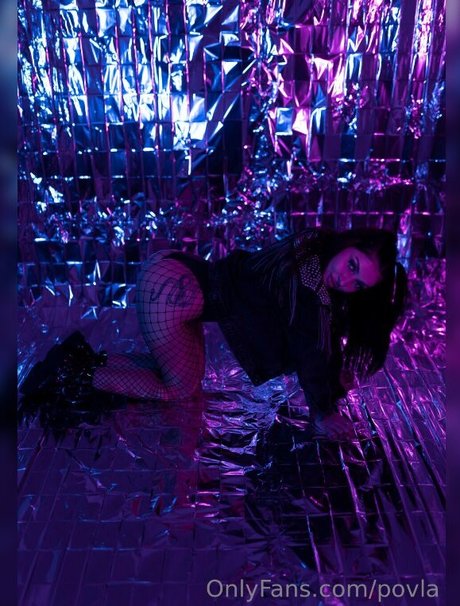 Nacktes geleaktes OnlyFans-Foto von Povla
