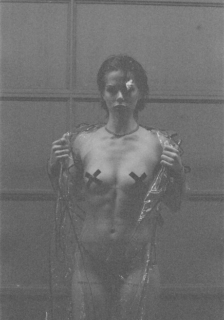 Alasti lekkinud OnlyFans-i pilt Marley Tipper