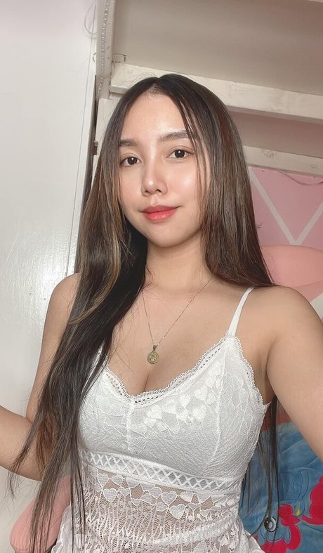 Nacktes geleaktes OnlyFans-Foto von Ethelyn Memorando