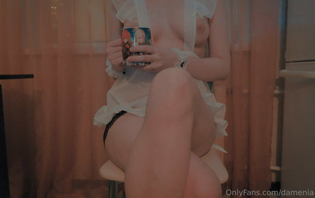 Обнаженная фотография утечки OnlyFans от Damenia