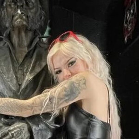 Foto di nudo di fuga di OnlyFans di Sophie Storm