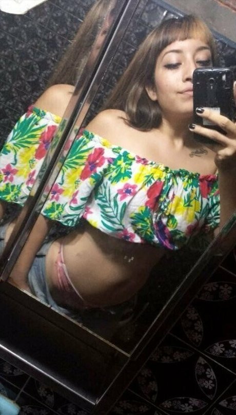 Naken lekkede OnlyFans-bilde av Florciibelen