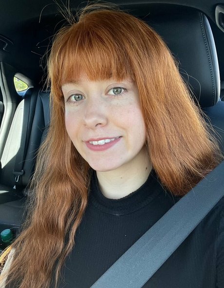 Naken lekkede OnlyFans-bilde av Pinksyreen