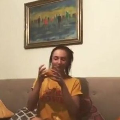 Обнаженная фотография утечки OnlyFans от Charlotte Summers