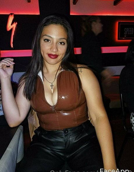 Обнаженная фотография утечки OnlyFans от Yuliaida69