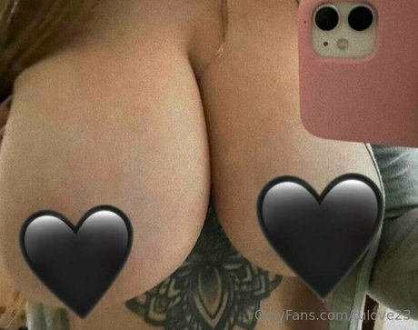 Foto di nudo di fuga di OnlyFans di Tulove23