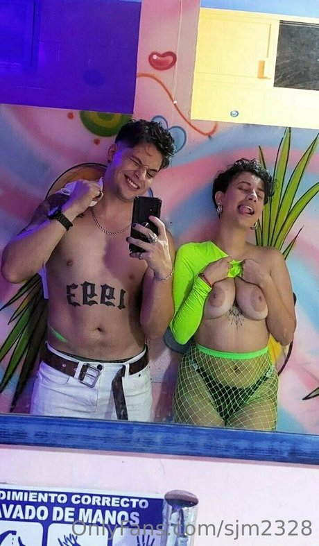 Sjm2328 OnlyFansリークヌード写真