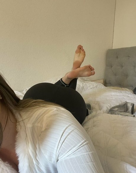 Nahá fotka uniklých OnlyFans od Nairasfeet