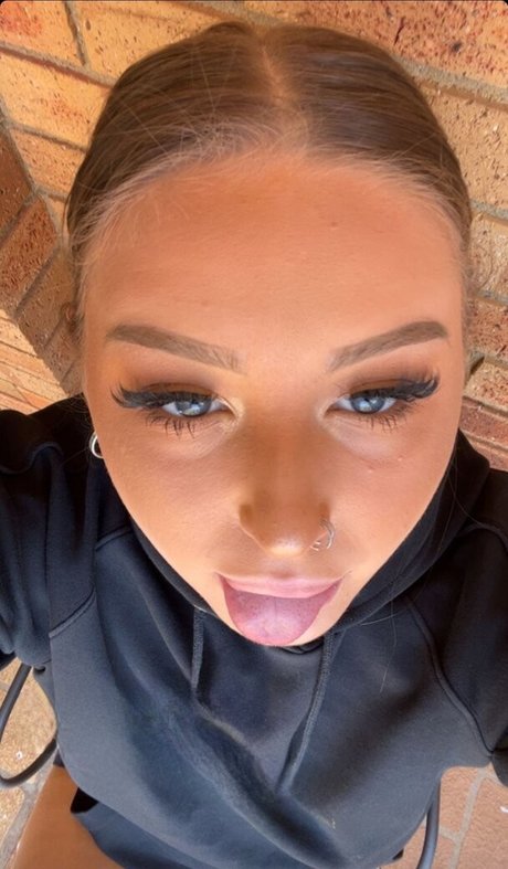 Foto di nudo di fuga di OnlyFans di Stacey Hoult