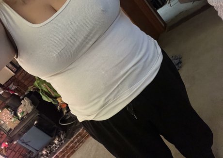 Обнаженная фотография утечки OnlyFans от Fefecoco