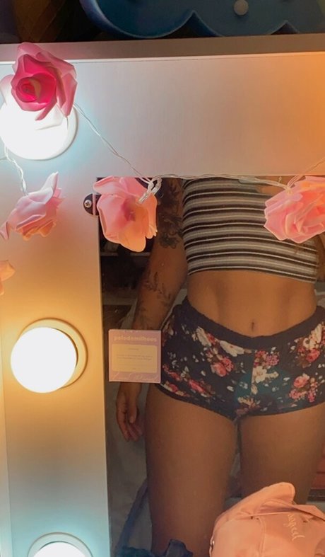 Nahá fotka uniklých OnlyFans od Sweet Mila