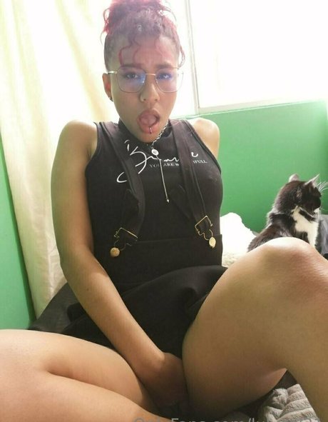 Nahá fotka uniklých OnlyFans od Lulycal21