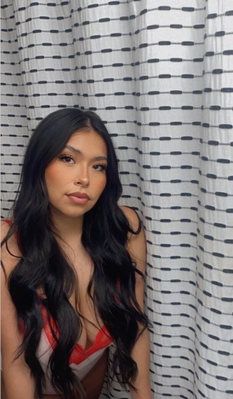 Nahá fotka uniklých OnlyFans od Sevanah Bitahy