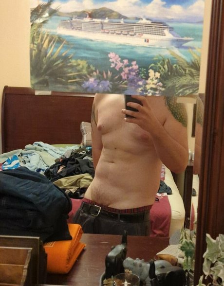 Grav3y OnlyFans泄露裸照