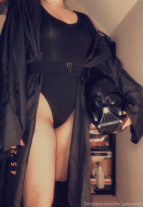 Naakte gelekte OnlyFans-foto van Thesallysmith