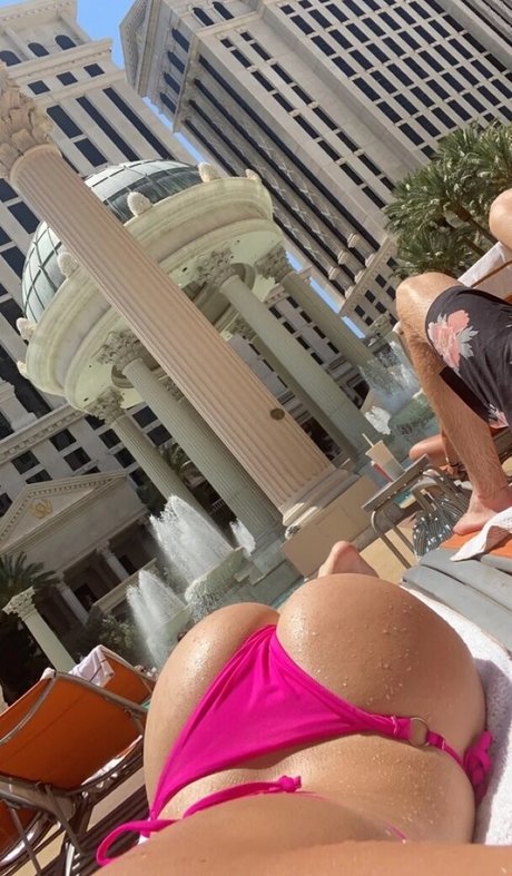 Nahá fotka uniklých OnlyFans od Jacquelyn Pilgrim