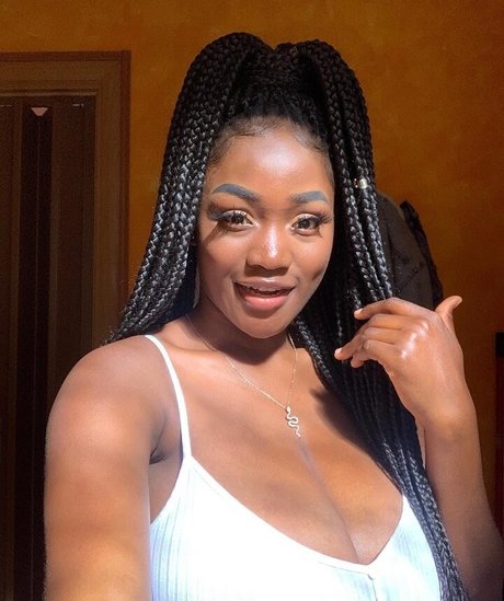 Naken läckt OnlyFans-bild av Barbiana