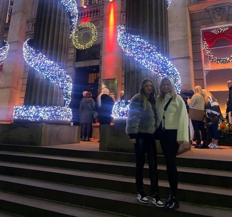 Alasti lekkinud OnlyFans-i pilt Elizabeth Taylor