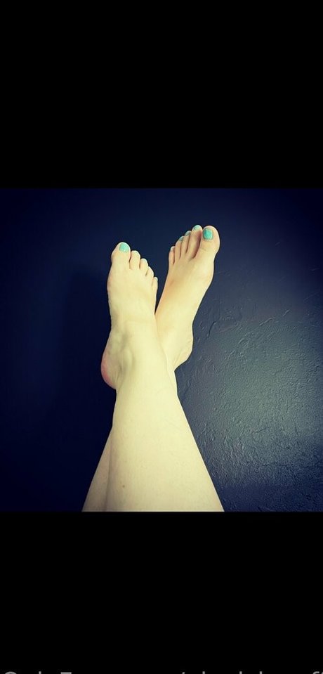 Naken lekkede OnlyFans-bilde av Alexisjoyofficial