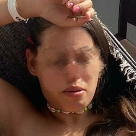 Nahá fotka uniklých OnlyFans od Any Peituda