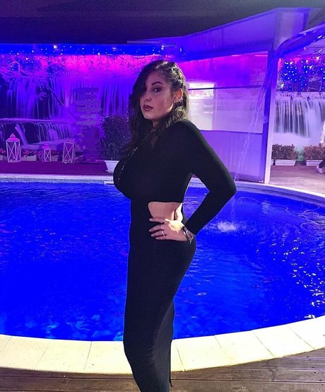 Naken lekkede OnlyFans-bilde av Jolanda Tummolillo