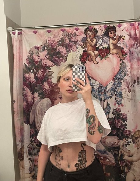 OnlyFans-model Snotgxrl