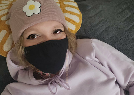 Naken lekkede OnlyFans-bilde av Peachiefemboy