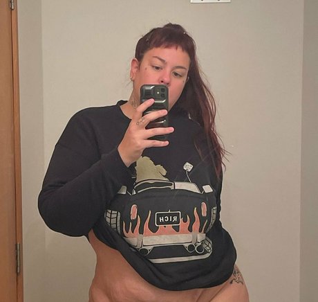 Photo nue de fuite OnlyFans de Vikkidiamond