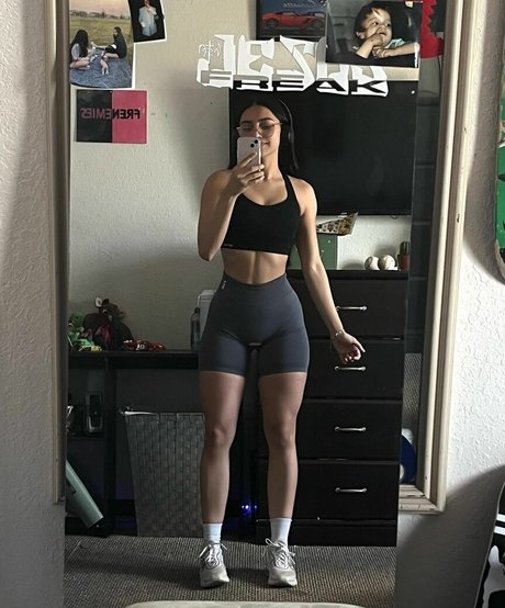 Nacktes geleaktes OnlyFans-Foto von Anisia Martinez