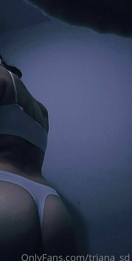 Alasti lekkinud OnlyFans-i pilt Trianasd