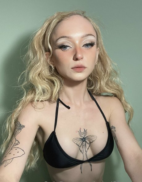 Nacktes geleaktes OnlyFans-Foto von Bunni3lossom