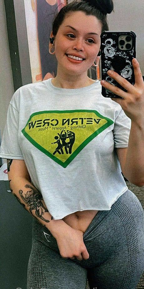 Naken lekkede OnlyFans-bilde av Jragonxx