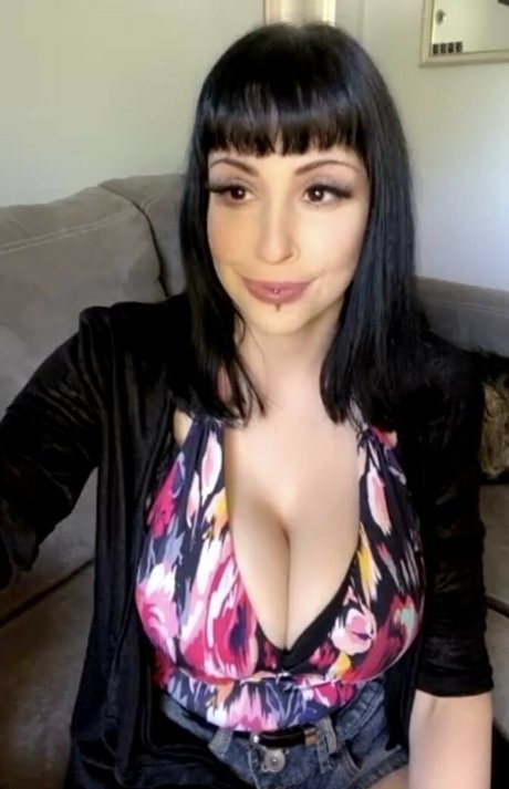 OnlyFans-model Auragreen69