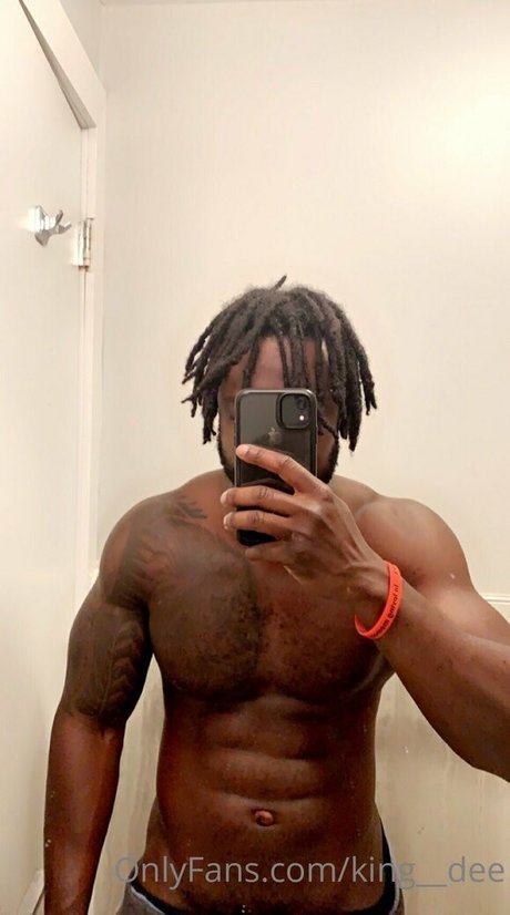 Nacktes geleaktes OnlyFans-Foto von Kingdee