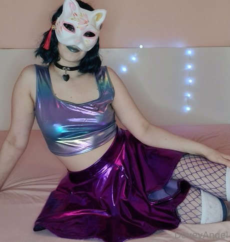 OnlyFans-model Doveyangel