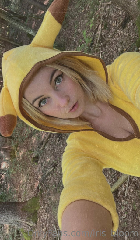 Alasti lekkinud OnlyFans-i pilt Iris Bloom