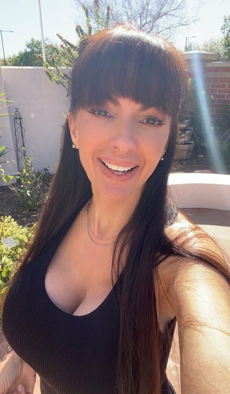 Naakte gelekte OnlyFans-foto van Catalina Cruz