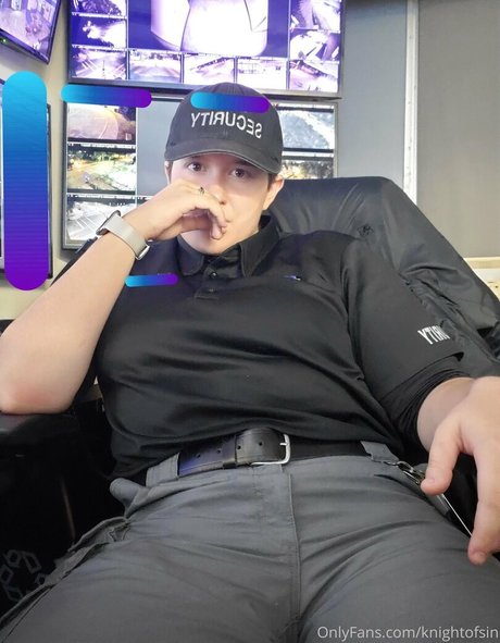 Naken lekkede OnlyFans-bilde av Knightofsin