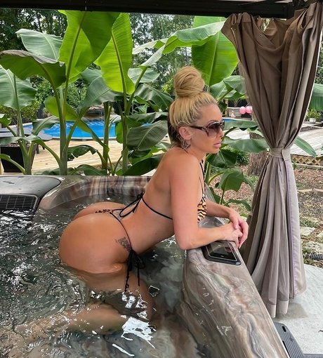 Foto di nudo di fuga di OnlyFans di Sarah Oliver