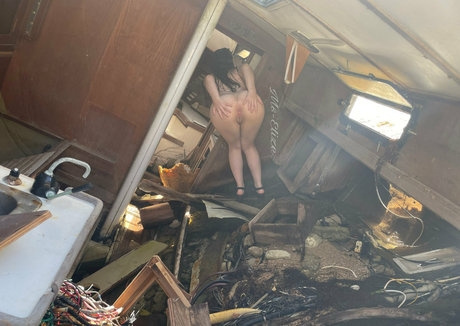 Naken lekkede OnlyFans-bilde av Mselize