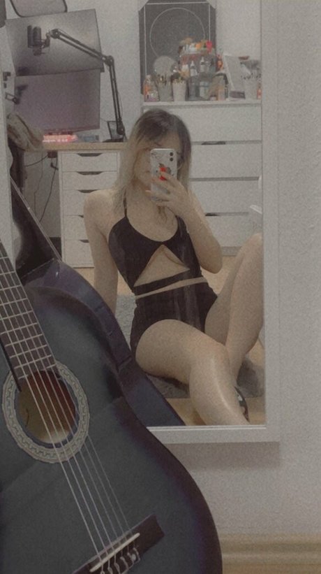 Xktie OnlyFans泄露裸照