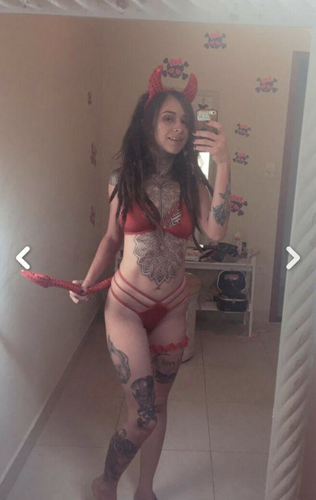 Naken lekkede OnlyFans-bilde av Lola Freak