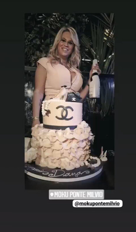 Naken lekkede OnlyFans-bilde av Elena Daniela Ungureanu