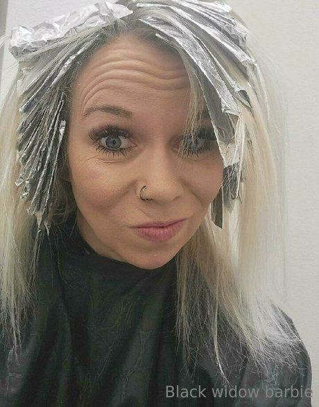 OnlyFans-model Blackwidowbarbie56